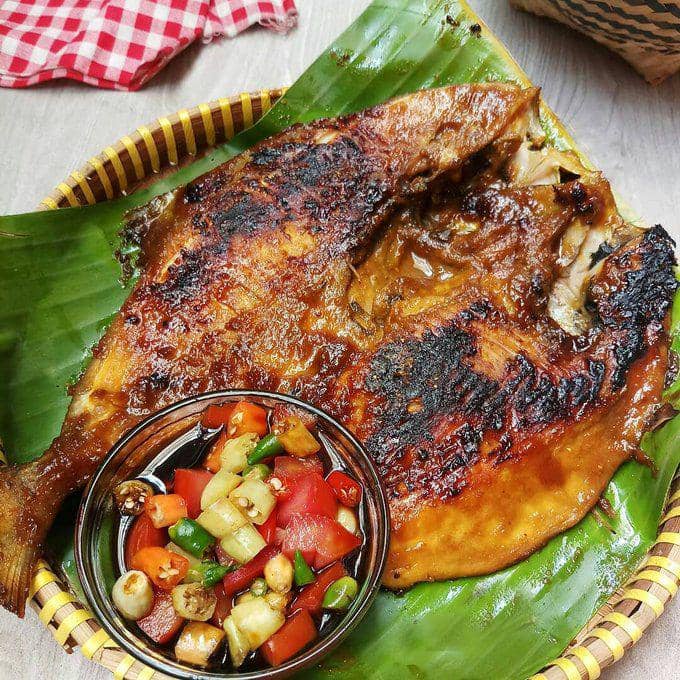 Nikmati Malam di Kubangkangkung dengan Warung Makan Tiara